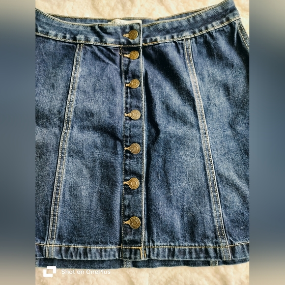 Mudd blue skirt denim stretch button front A-line size 7 - Picture 3 of 9